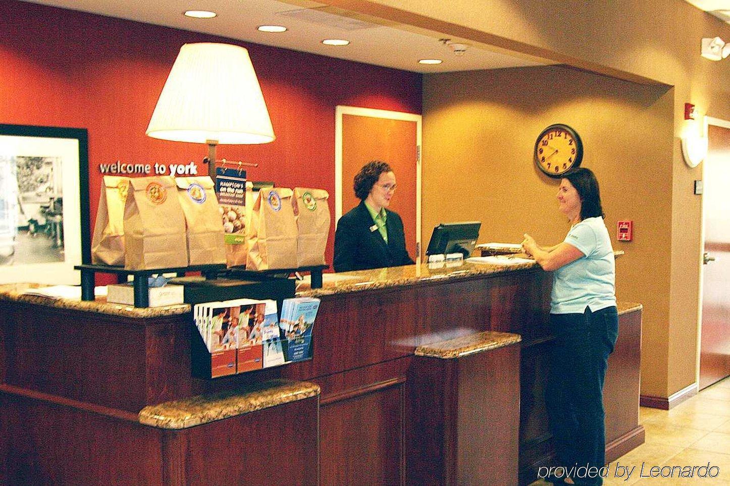 Hampton Inn יורק מראה פנימי תמונה